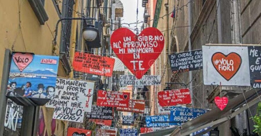 Naples: The Spanish Quarters, Street Art and Local Market - Reading the Spanish Quarters one alley at a time