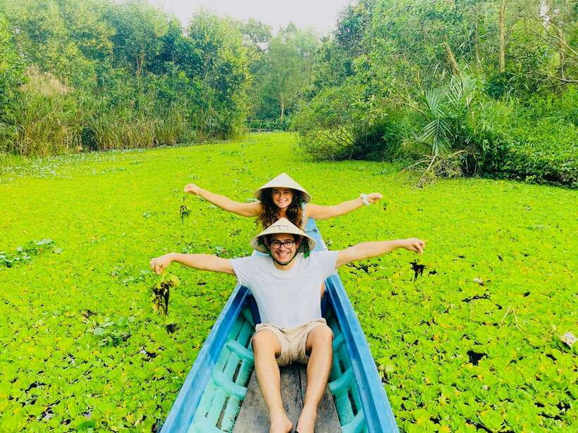Nature reservation and Floating Market - The road to Lung Ngoc Hoang
