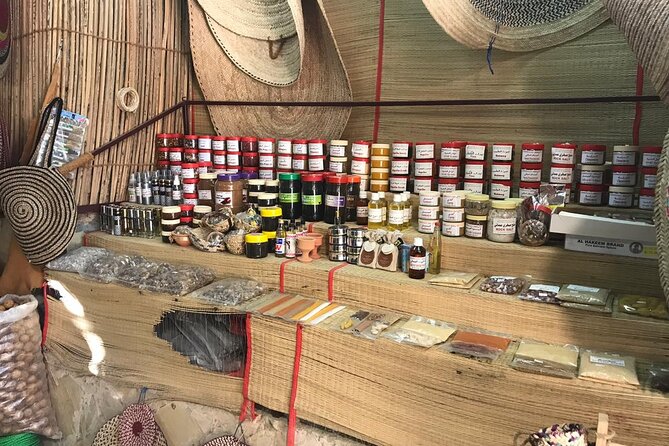 Nizwa Market, Nizwa Fort, Misfat Al Abriyeen, Jabal Shams - Misfat Al Abriyeen: walk slowly through an old mountain village