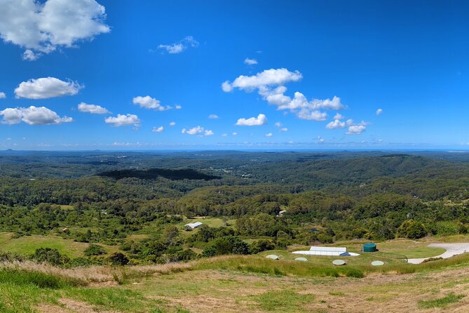 Noosa, Eumundi Markets, Glass House Mountains from Brisbane - Noosa National Park in 40 minutes