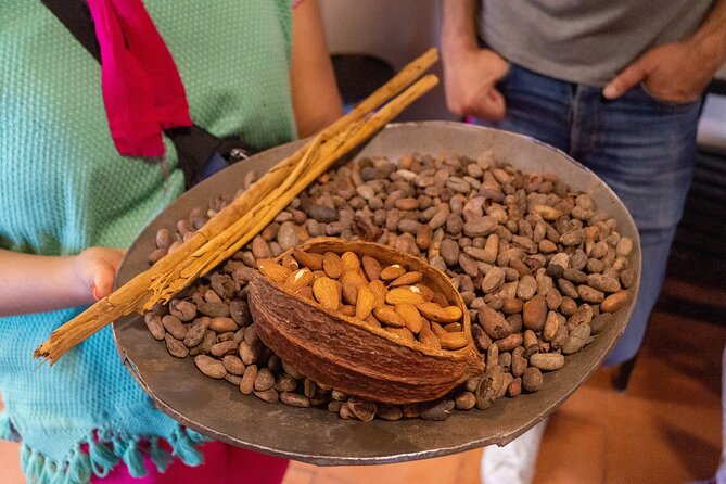 Oaxaca Street Food Tour. Signature Markets Tour - Chocolate, cacao, and the sweet finish