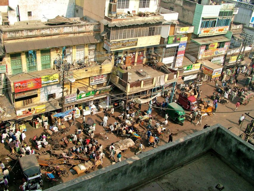 Old Delhi: Spices, Heritage and Bazaars Walking Tour - Jama Masjid, Shah Jahan’s great mosque