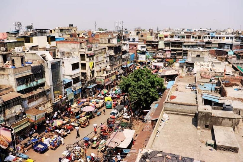 Old Delhi Temples and Spice Market Tour - From Rajiv Chowk to Old Delhi by metro