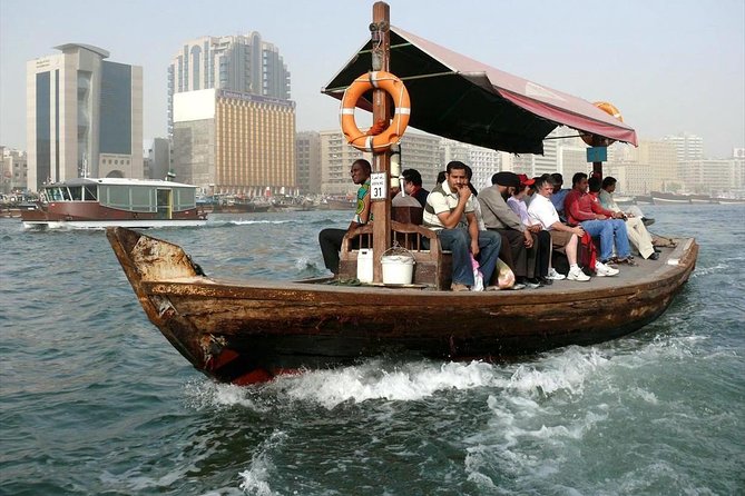Old Dubai Gold Souk and Water Taxi - What the guide and transport add