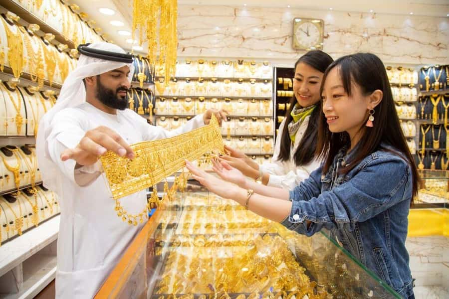 Old Dubai Heritage Tour: Souks, Mosques & more hidden gems! - Souk Madinat and the Burj Al Arab view