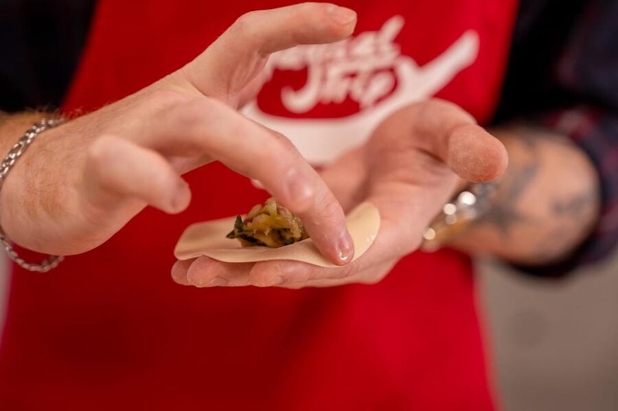 Osaka: Cooking Class & Sake Tasting with Local Market Visit - A relaxed studio with drinks and conversation