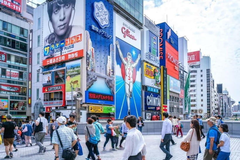 Osaka: Food Tour Kuromon Market & Dotonbori with Guide - Who should book this Osaka food walk