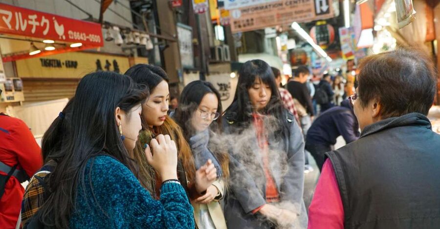 Osaka: Kuromon Market Food Walking Tour (6 stops, 6 tastes) - Key points to know before booking