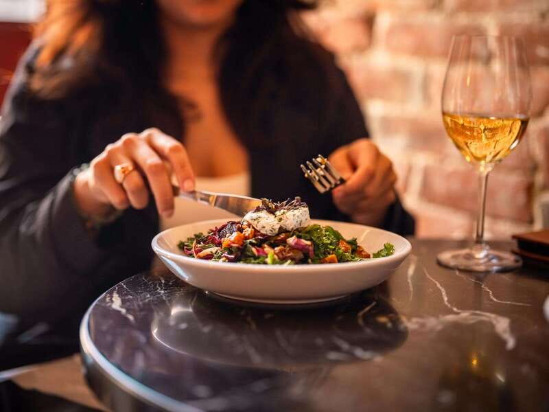 Ottawa: Evening Taste of the ByWard Market Food Tour - Stories that give the market a clearer shape