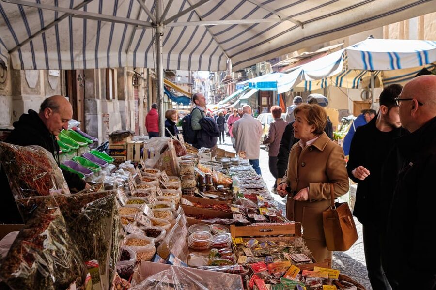 Palermo: Shopping at Capo Market and Sicilian Cooking Class - Practical details that affect your day