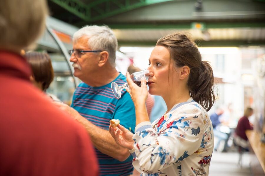 Paris: 2-Hour Aligre Market Walking Food Tour & Tasting - Meeting the shopkeepers around Place d’Aligre