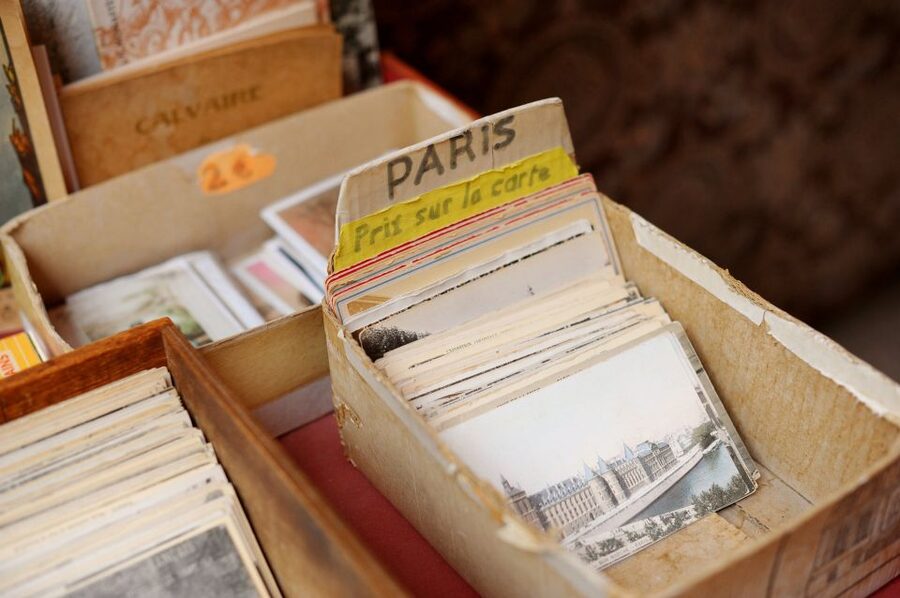 Paris: Flea Market Insider's Tour in Extra-Small Group - How the small-group format changes the experience