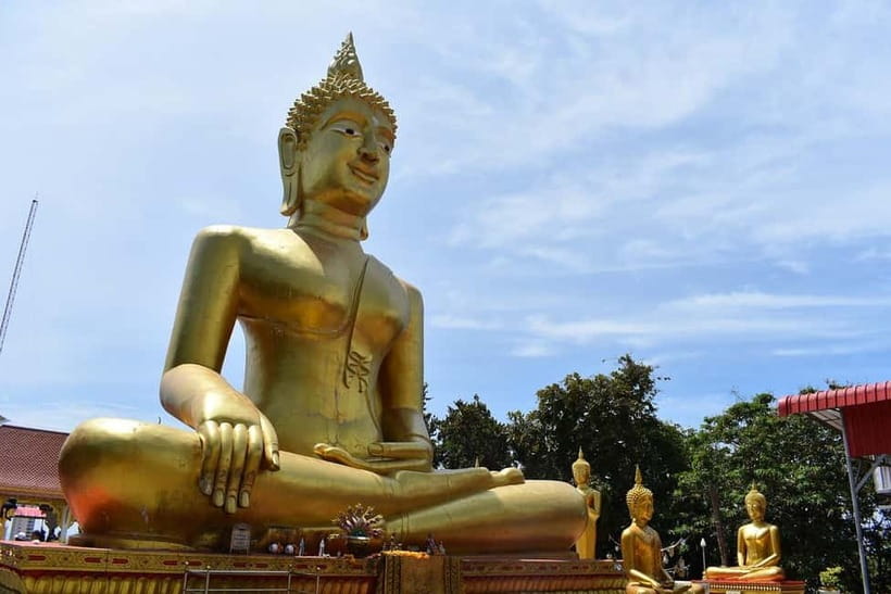 Pattaya: Big Buddha Temple and Night Market Tour - Wat Phra Yai and the 18-Meter Buddha
