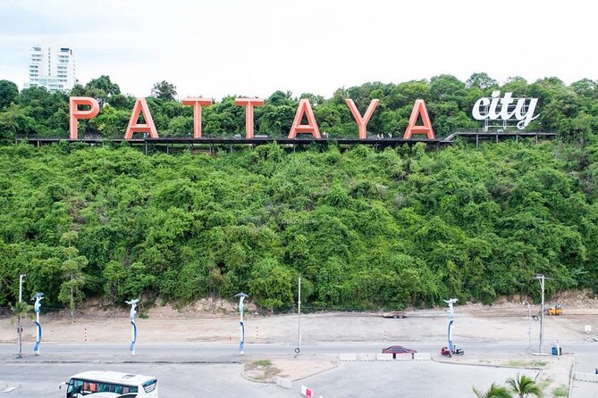Pattaya Discovery Tour with Floating Market, View Points - Meeting at Dusit Thani and sorting out pickup