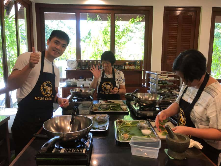 Phuket - Blue Elephant Thai Cooking Class with Market Tour - Small details that improve the morning
