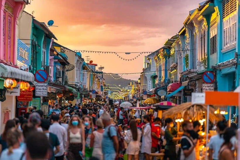 Phuket City Tour & Scenic Viewpoints / Night Market - Starting with Phuket Old Town architecture
