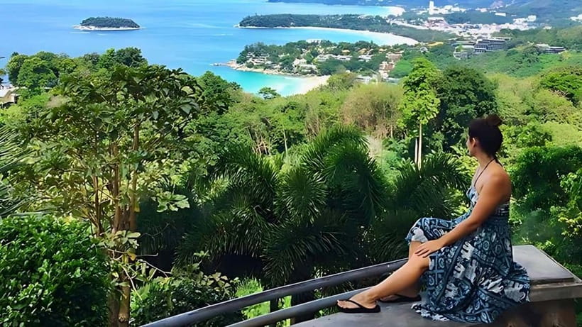 Phuket: Full Day City Tour with Night Market - A sea view and the Big Buddha question