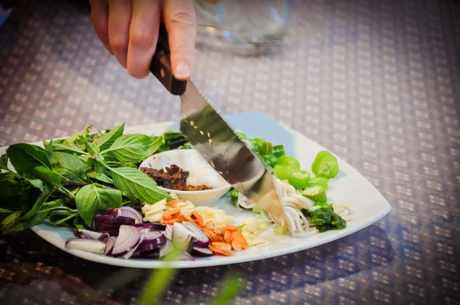 Phuket: Half Day Easy Thai Cooking Class & Local Market Tour - What to bring and how to prepare