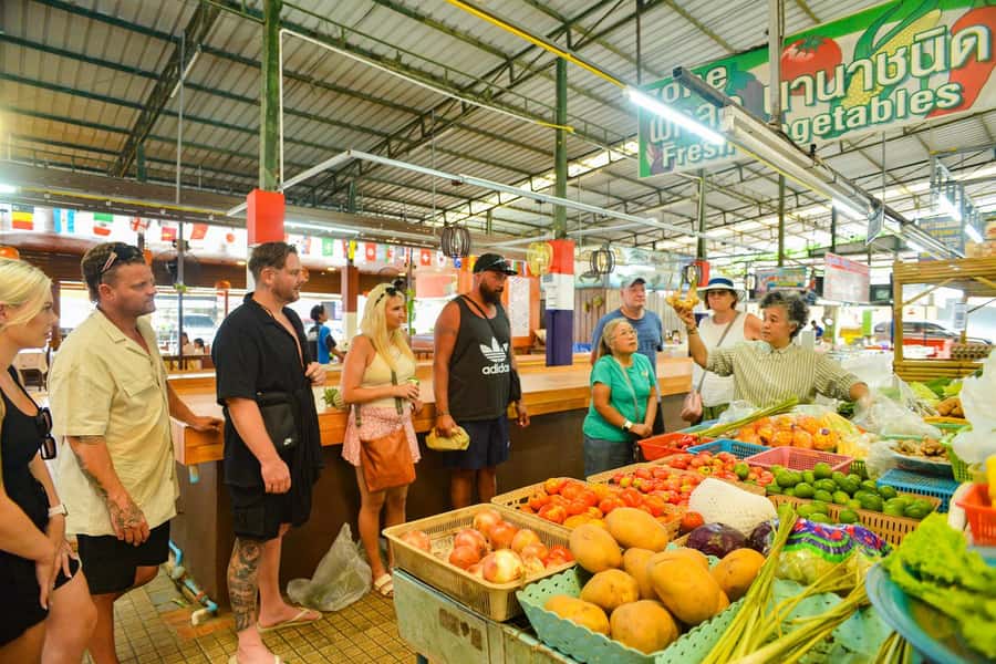 Phuket: Half Day Thai Cooking Experience with Market Tour - Two Hours in an Open Thai Kitchen