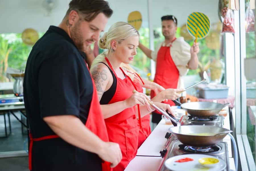 Phuket: Half Day Thai Cooking Experience with Market Tour - What the Meal Tells You About Thai Cooking