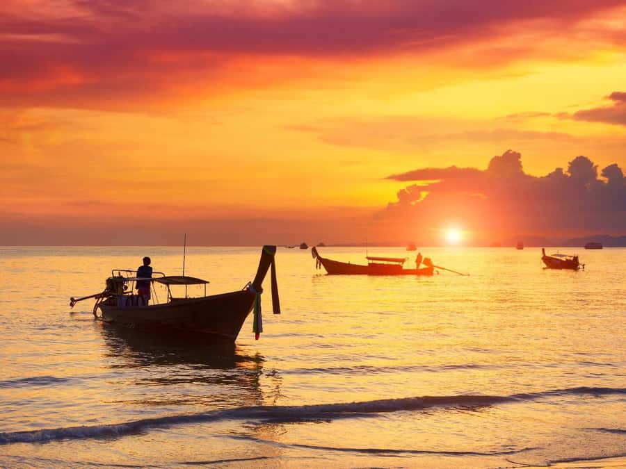 Phuket: Sunset View and Seafood Market Dinner Guided Tour - Rawai’s Sea Gypsies Fish Market