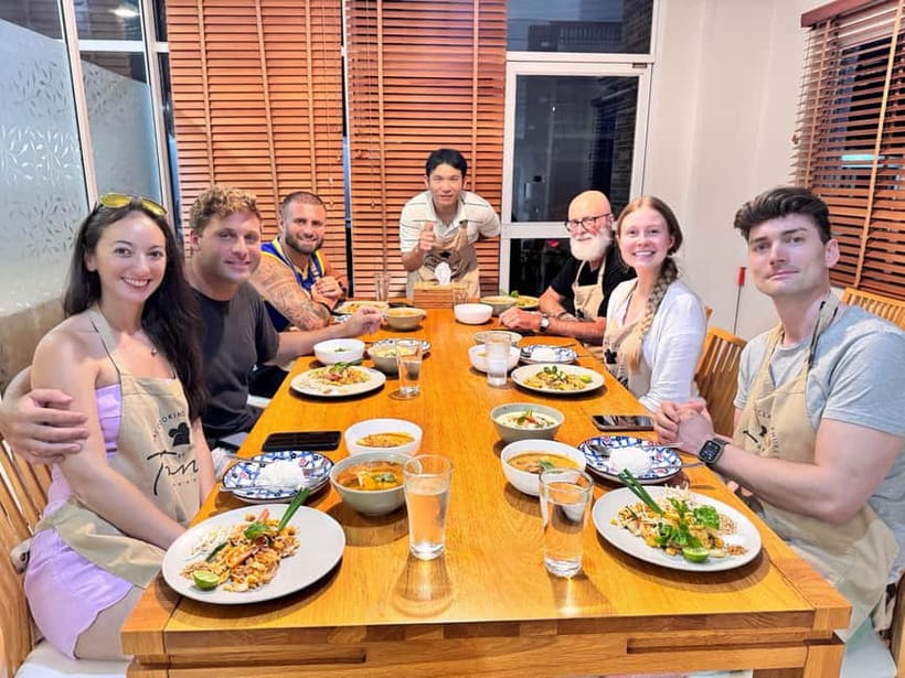 Phuket: Thai Cooking Class with 4 Dishes and Market Visit - A market first, then a Thai meal of your own