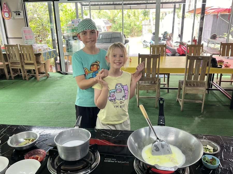 Phuket: Thai Cooking Class with Market Tour - Hotel pickup from Patong, Karon, and Kata