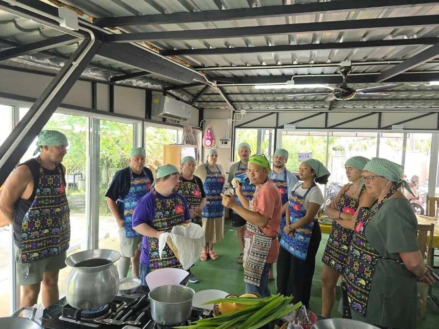 Phuket: Thai Cooking Class with Market Tour - Who should book this cooking class?