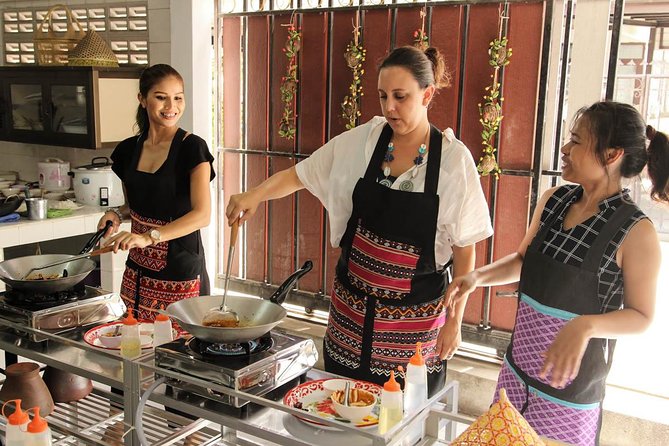 Pink Chili - Thai Cooking Class and Market Tour in Bangkok - What You May Cook During the Four Hours