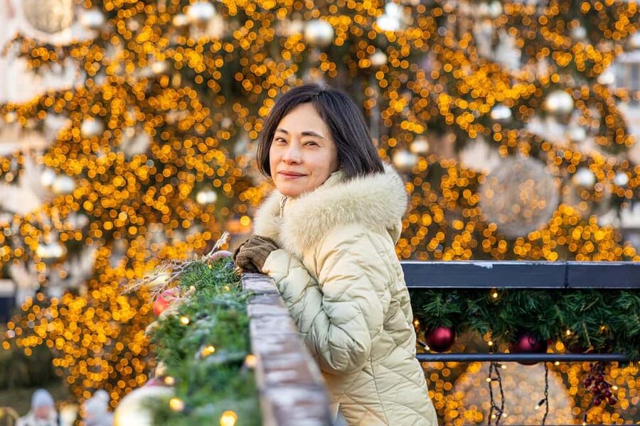 Prague: Christmas/Easter Markets Tour with Photoshoot - Starting in Old Town Square