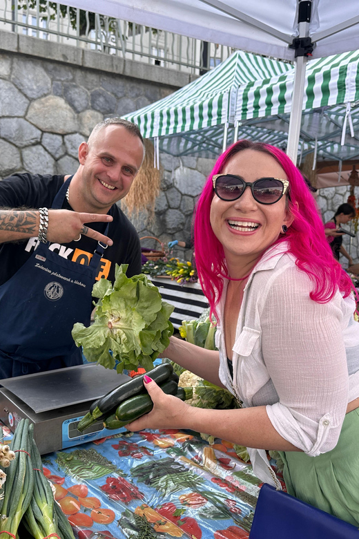 Prague: Farmers Market and Brunch Class with Celebrity Chef - Cooking brunch in Mariko’s home