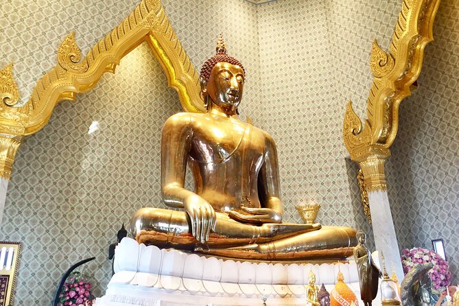 Private 4 days : Bangkok, Floating market and Ayutthaya - Wat Traimit and the Grand Palace
