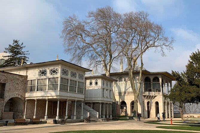 Private 5-6h: Topkapi + Hagia Sophia + Blue Mosque + Grand Bazaar - Who will enjoy this walking tour most?