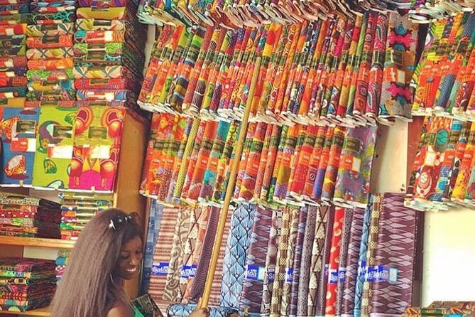 Private Accra Market Tour - Makola Market: your first lesson in Accra shopping