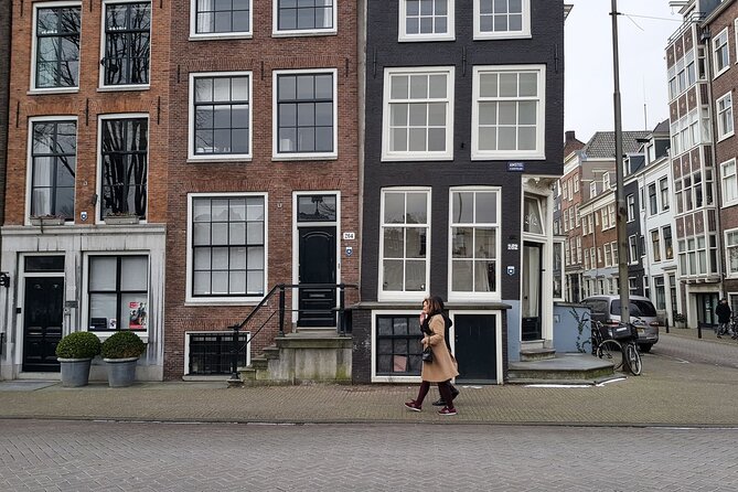 Private Amsterdam Food Tour & Dutch Pancake Class with a Local - Should you book the pancake and market tour?