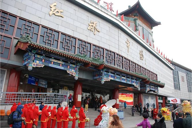 Private Beijing Markets Tour with Tea Tasting at Hongqiao Pearl Market - Tea tasting at Hongqiao Pearl Market