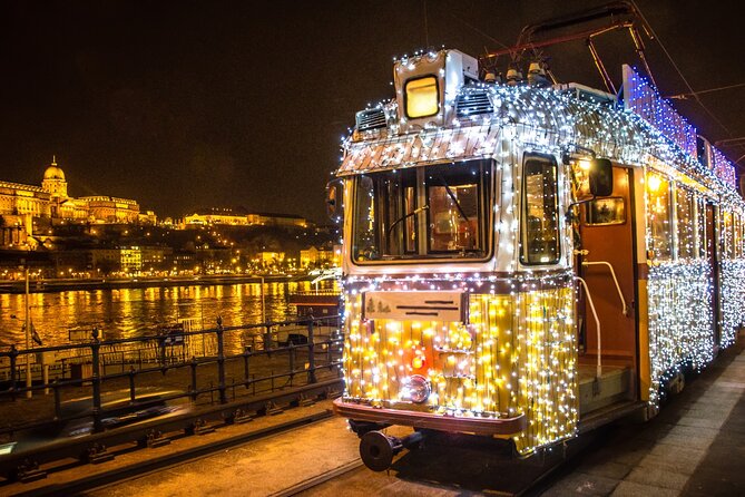 Private Budapest Christmas Market Tour with Chimney Cake & Mulled Wine - Walking between the markets and Budapest landmarks