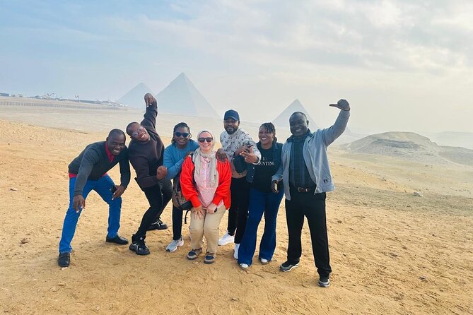 Private Cairo Highlights Tour (Pyramids, Grand Museum and Bazaar) - A big first day at the Pyramids of Giza