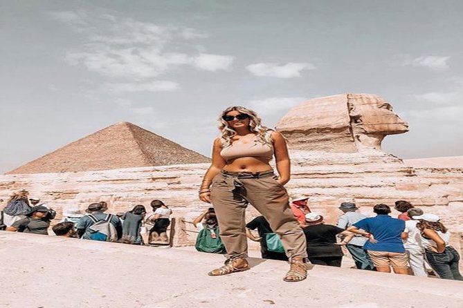 Private Cairo Layover Tour to Giza Pyramids - Sphinx with Camel ride - Bazaar - Seeing the three pyramids at Giza