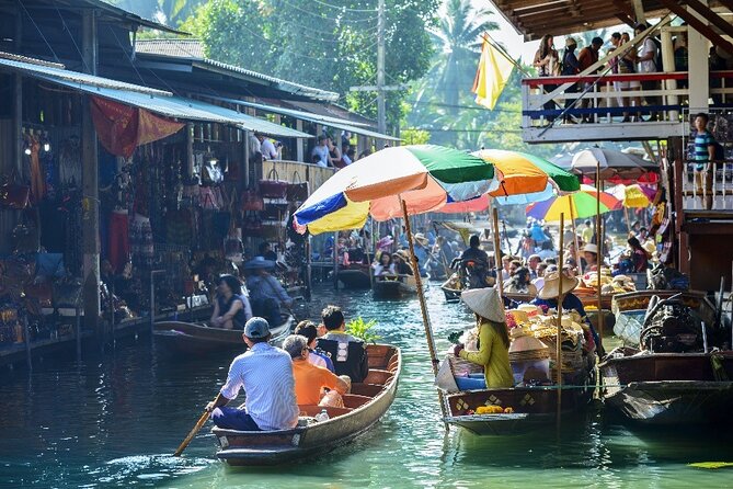 Private Damnoen Saduak Floating Market and Train Market Tour - Lunch beside the river