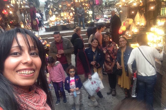 Private Day Tour Giza Pyramids, Sphinx, and Khan el-Khalili Market - A guide-led experience, with names worth confirming