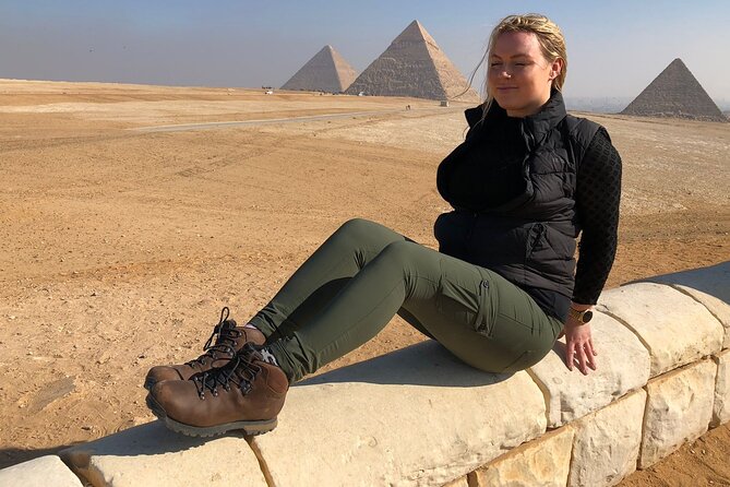 Private Day Tour Giza Pyramids, Sphinx, and Khan el-Khalili Market - The Sphinx and Valley Temple