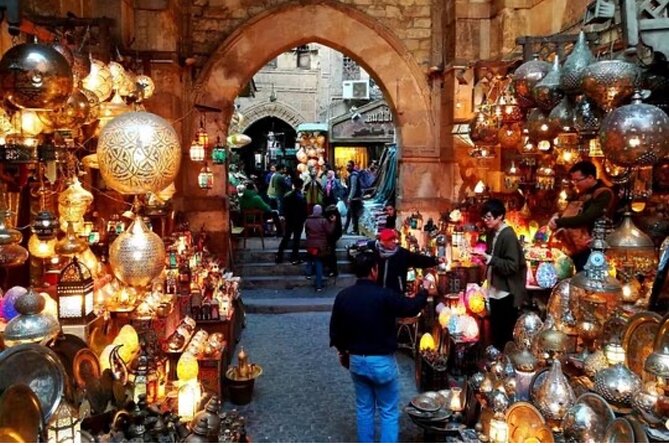 Private Day tour in Khan Elkhalele Market with Shopping and Lunch - Carpets, handmade goods, and your hieroglyphic name