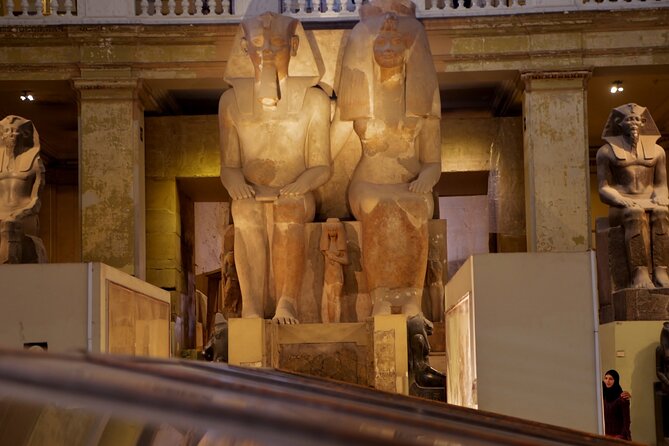 Private Day Tour of Pyramids, Egyptian Museum and Khalili Bazaar - Four hours at the Pyramids of Giza