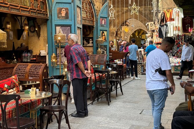Private Day Tour of Pyramids, Egyptian Museum and Khalili Bazaar - Lunch with falafel or koshari