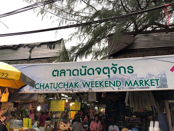 Private Exclusive Guided Chatuchak Weekend Market Shopping Tour - Key points to know before booking