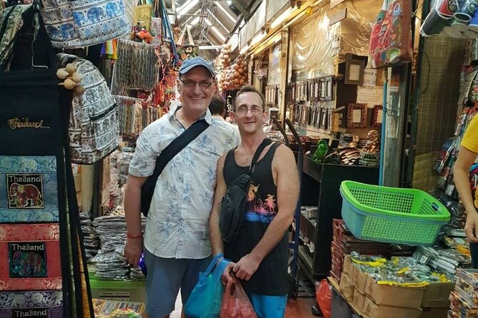 Private Exclusive Guided Chatuchak Weekend Market Shopping Tour - Price and what you receive for $90.25