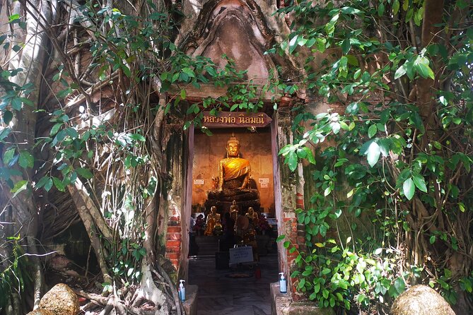 Private Excursion to Maeklong Railway & Amphawa Floating Markets - The guide can make the schedule work better