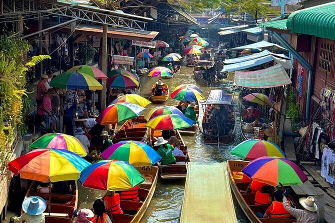 Private Floating Market & Maeklong Railway Tour from Bangkok - Wat Bang Kung and its banyan-covered shrine