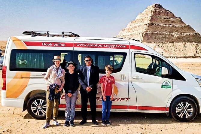 Private Full-Day Tour Visiting Giza Pyramids, Egyptian Museum and Old Market - Great Pyramid of Khufu: the main event